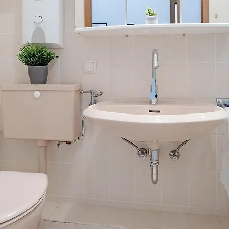 Schuetzenweg 13-15 Walblick * Kellenhusen