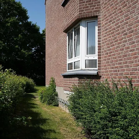 Schuetzenweg 13-15 Walblick